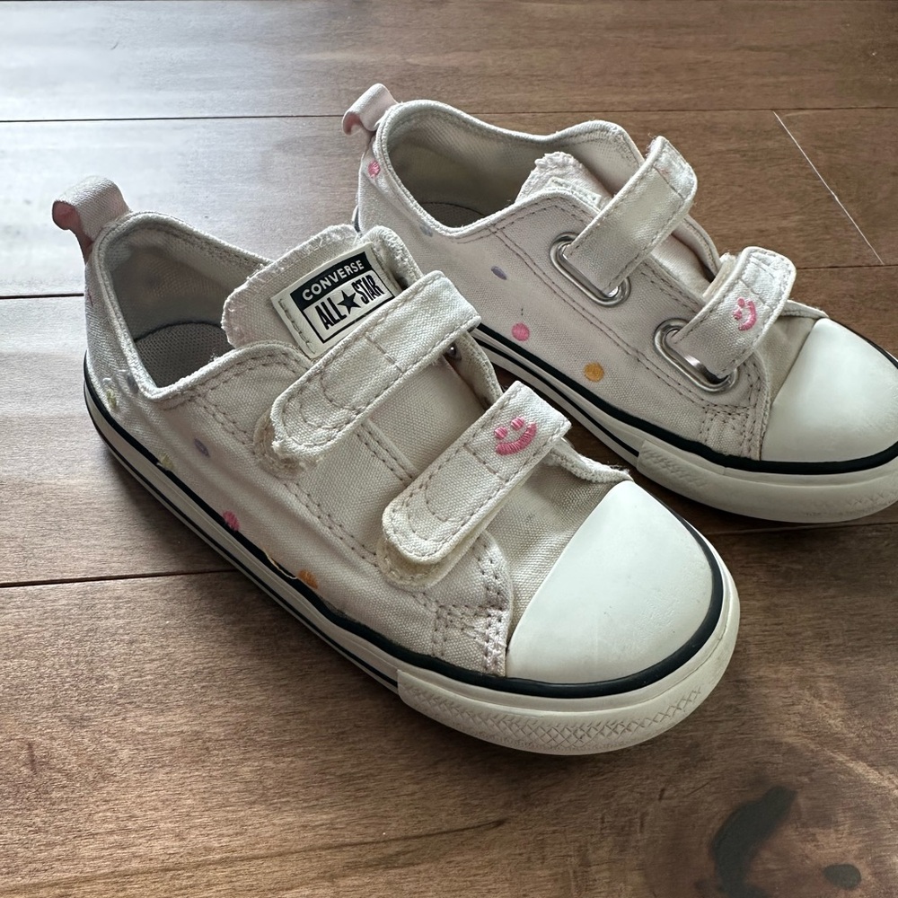 Converse Kids (toddler) Canvas Sneakers with Polka dots